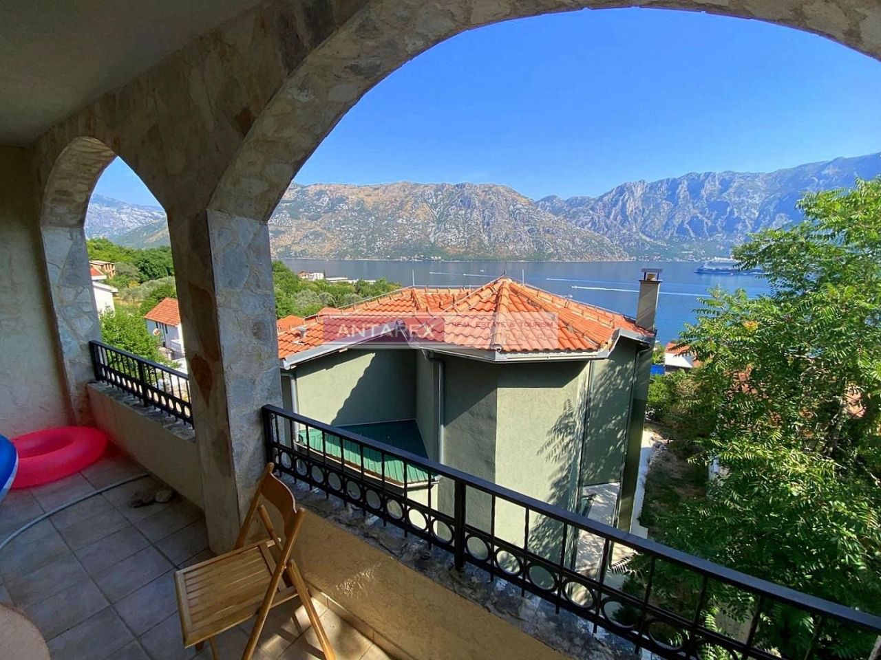 Apartment in Prcanj, Montenegro, 56 m² - picture 14