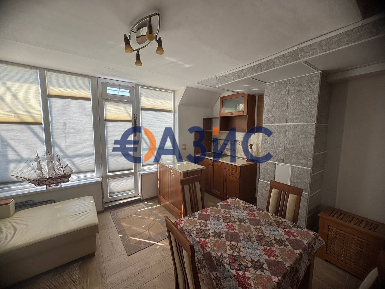 Apartamento en Nesebar, Bulgaria, 64.4 m² - imagen 1