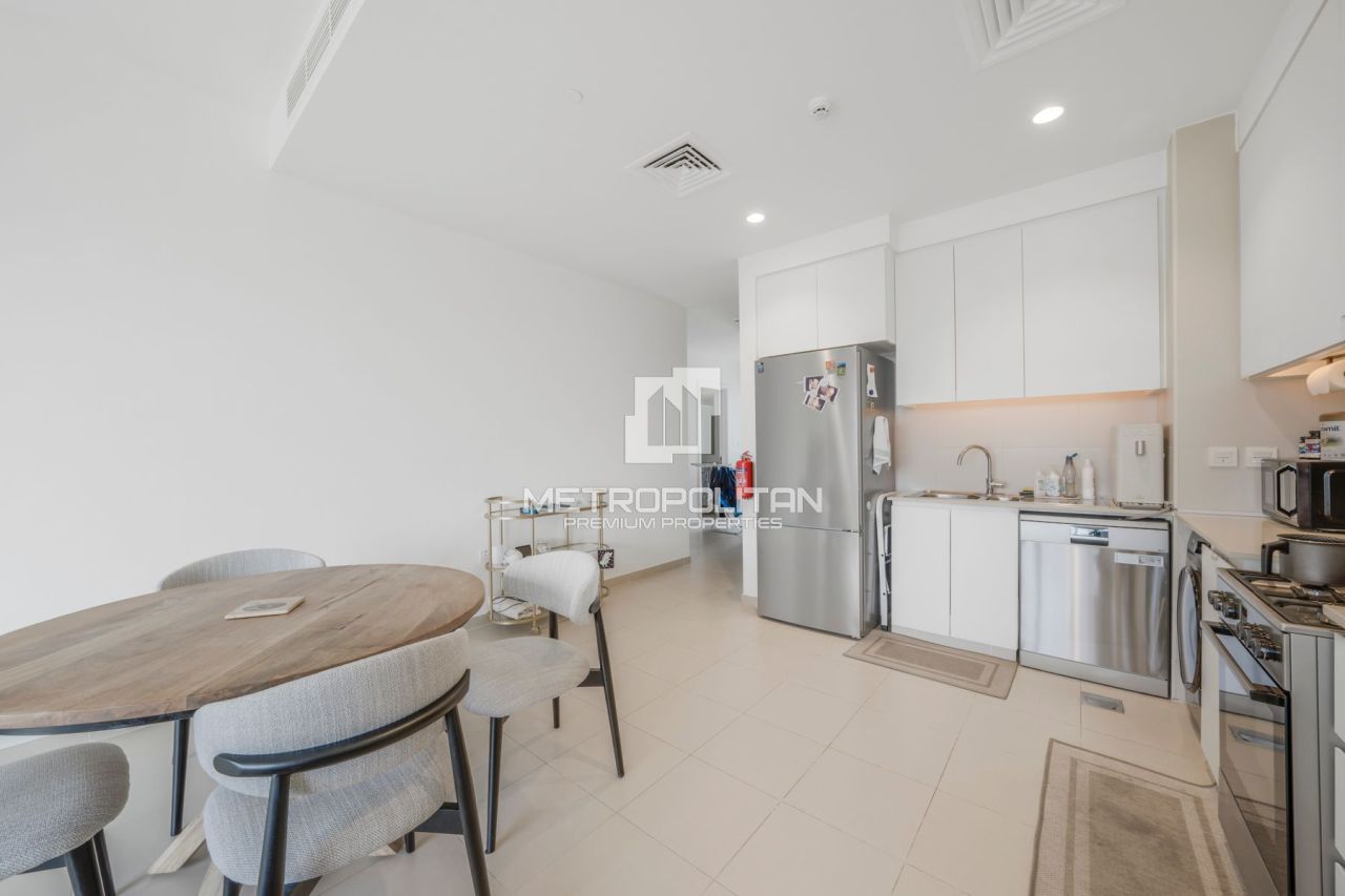 Casa adosada en Dubái, EAU, 113 m² - imagen 4