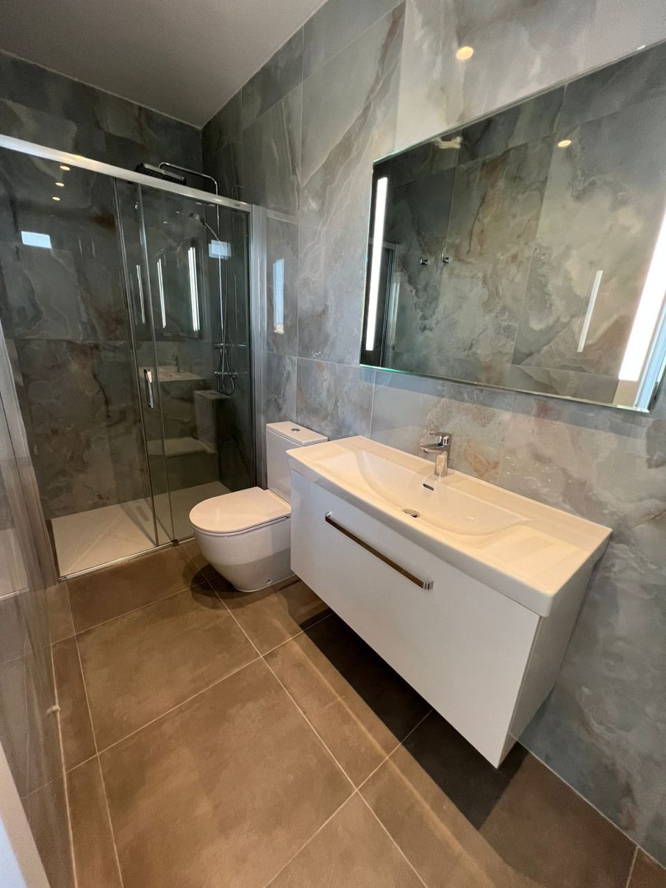 Maison à Agios Athanasios, Chypre, 200 m² - image 16