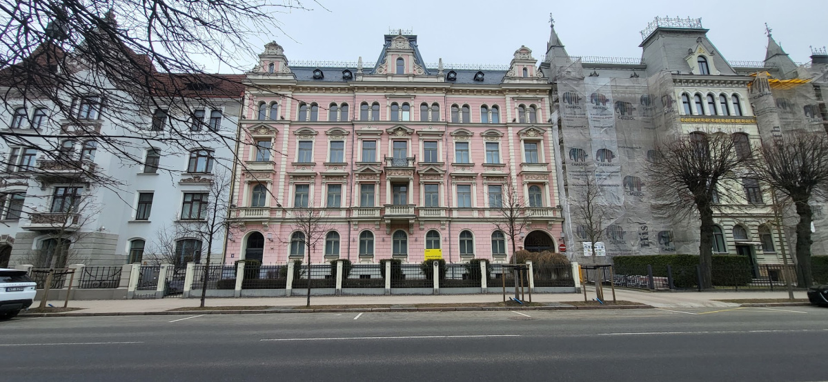 Mietshaus in Riga, Lettland, 2 000 m² - Foto 1