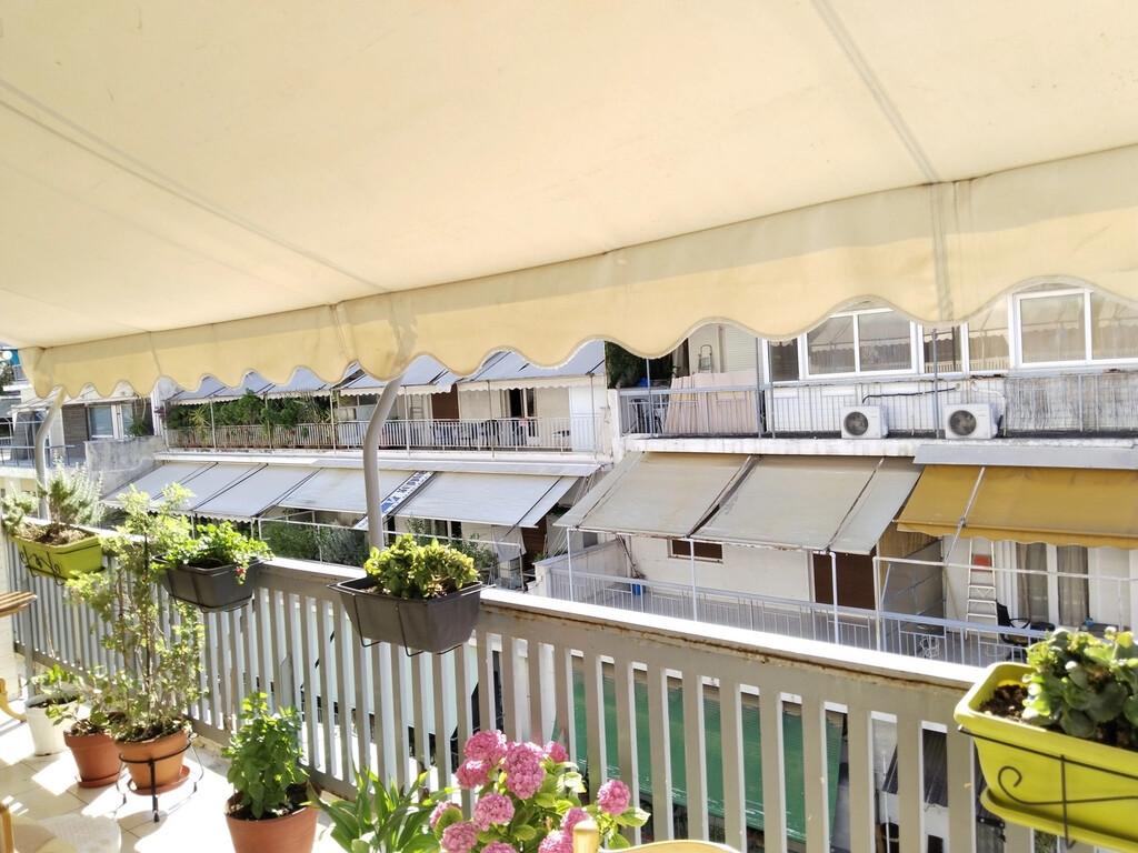Piso en Atenas, Grecia, 104 m² - imagen 1