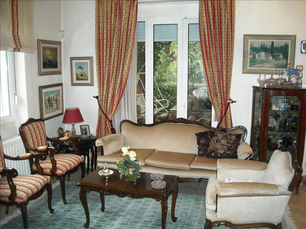 Casa en Atenas, Grecia, 246 m² - imagen 1