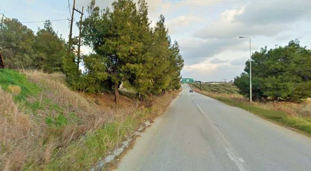 Grundstück in Kassandra, Griechenland, 2 500 m² - Foto 1