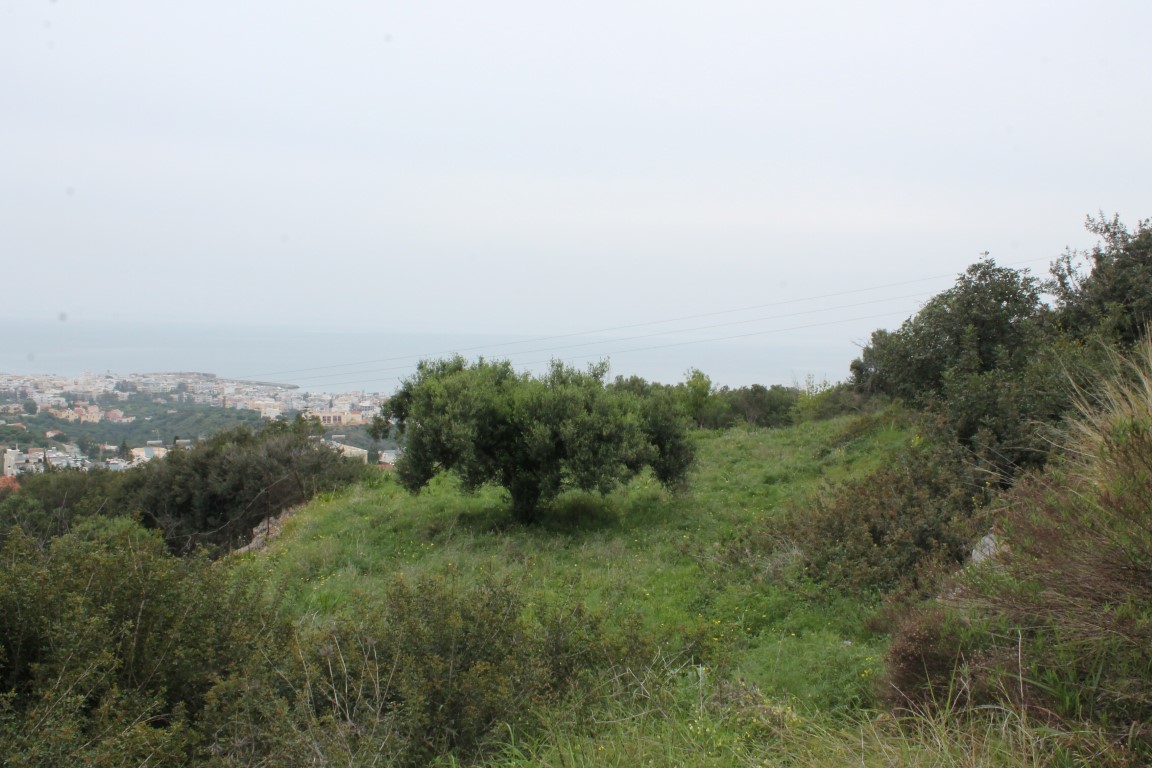 Terreno en Heraclión, Grecia, 2 000 m² - imagen 1