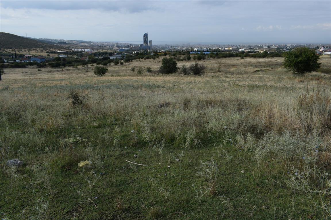 Grundstück in Thessaloniki, Griechenland, 24 000 m² - Foto 1