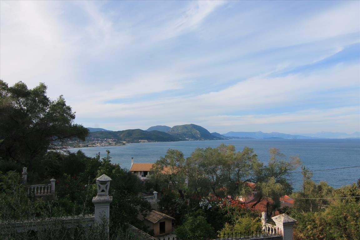 Terreno en Corfú, Grecia, 2 306 m² - imagen 1