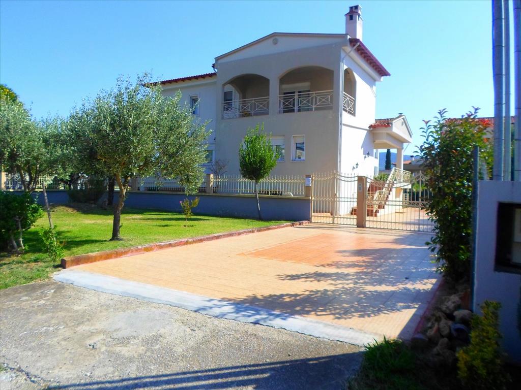 House in Thessaloniki, Greece, 350 m² - picture 1