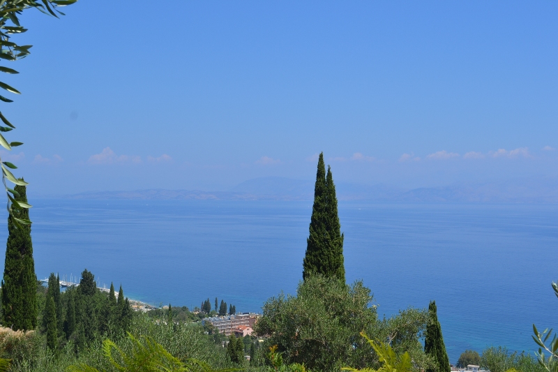 Land in Corfu, Greece, 7 000 m² - picture 1