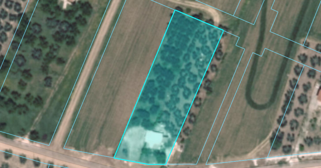 Land in Sithonia, Greece, 2 084 m² - picture 1