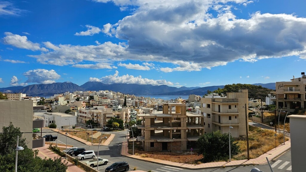 Piso en Heraclión, Grecia, 198 m² - imagen 1