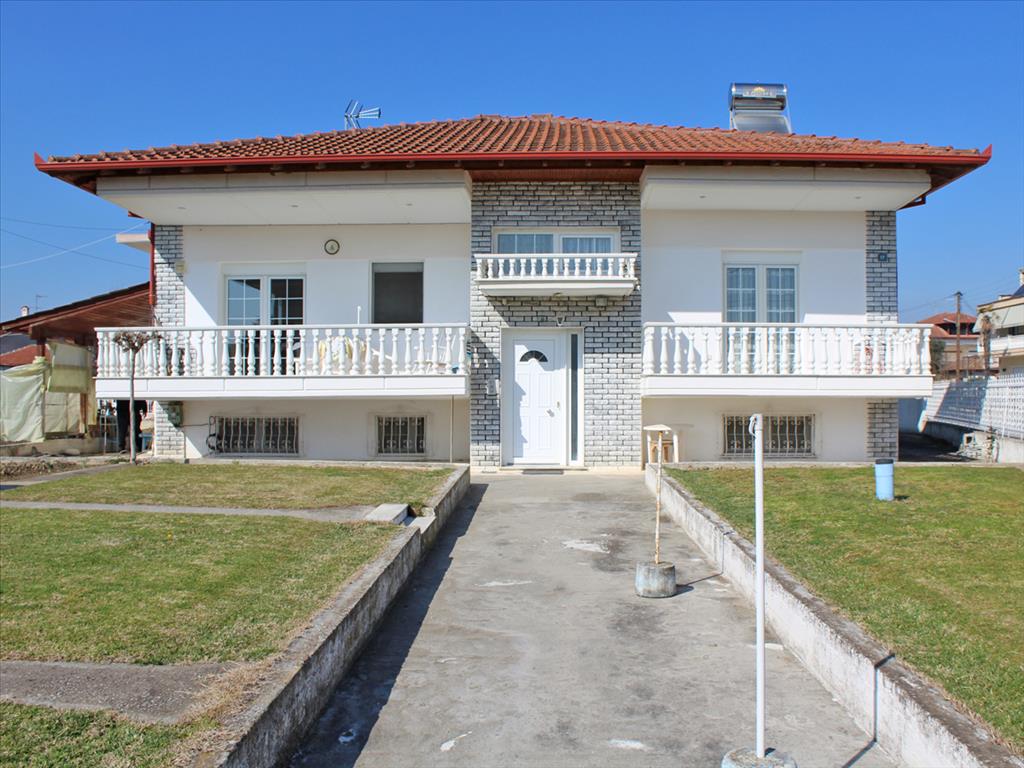 Casa en Olympiaki Akti, Grecia, 229 m² - imagen 1