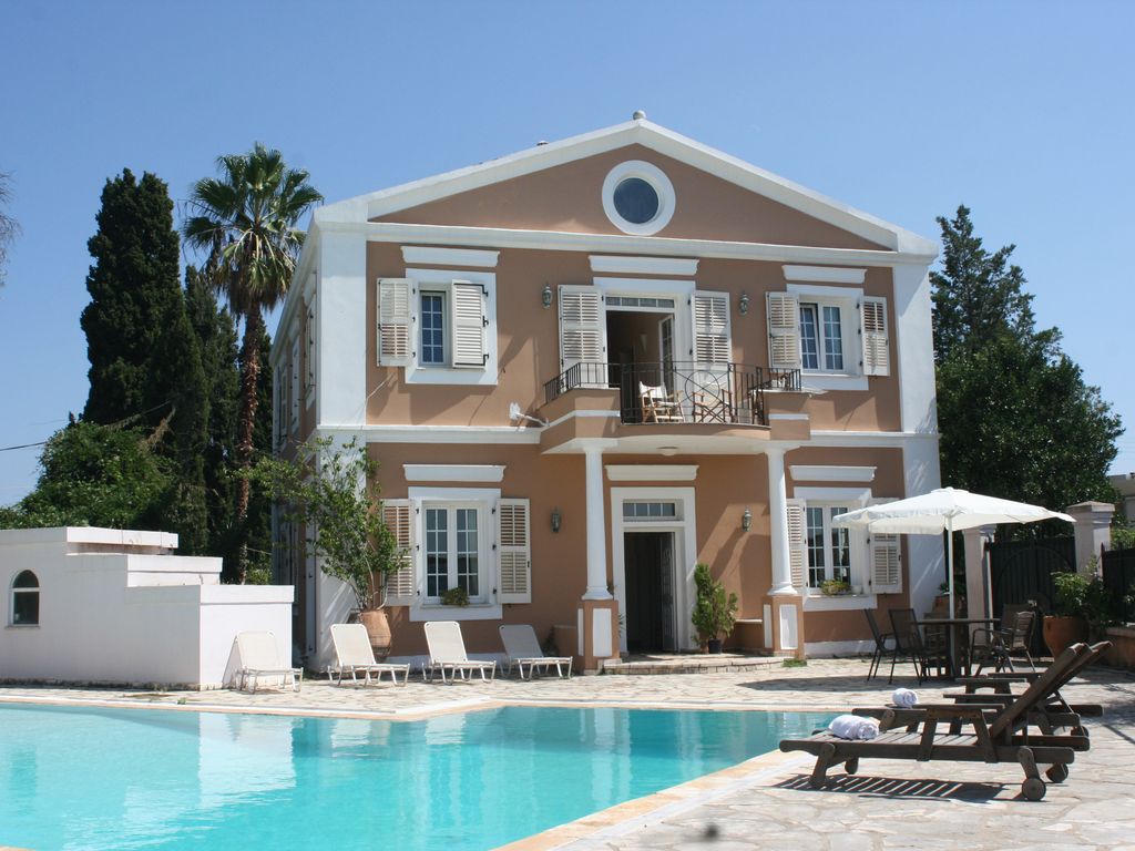 Villa in Corfu, Greece, 270 m² - picture 1