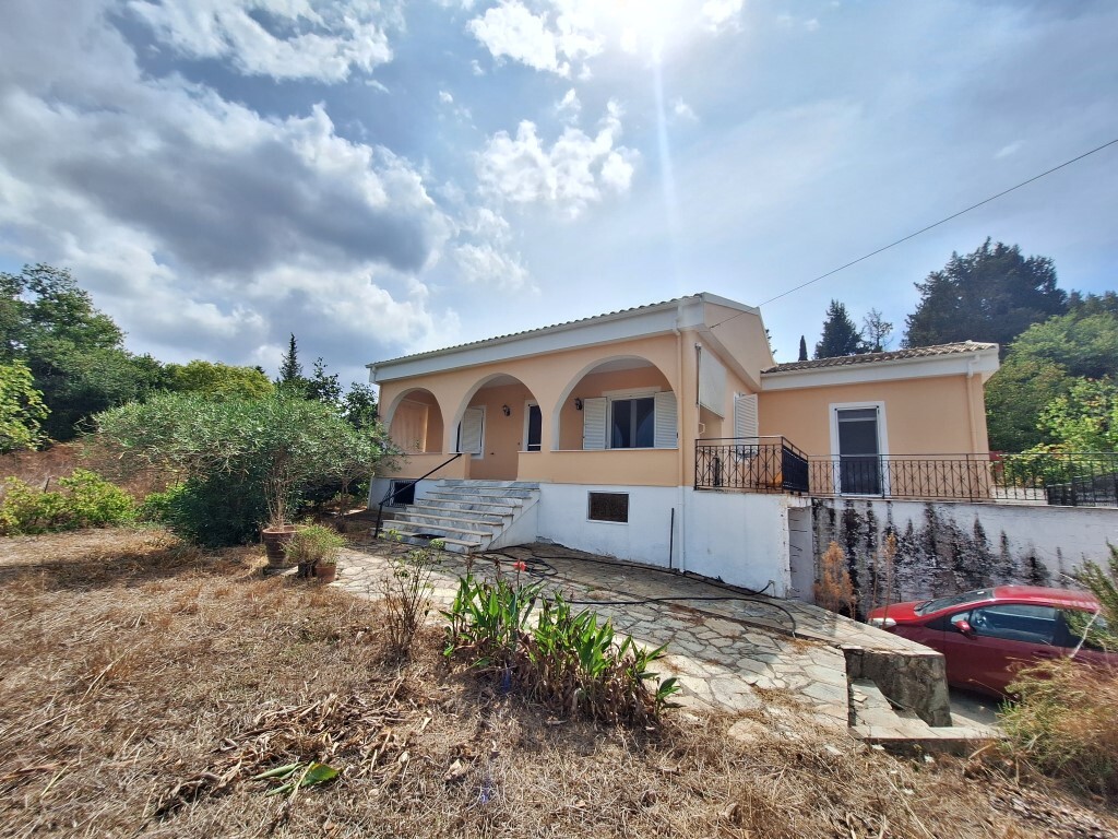 Maison à Corfou, Grèce, 100 m² - image 1