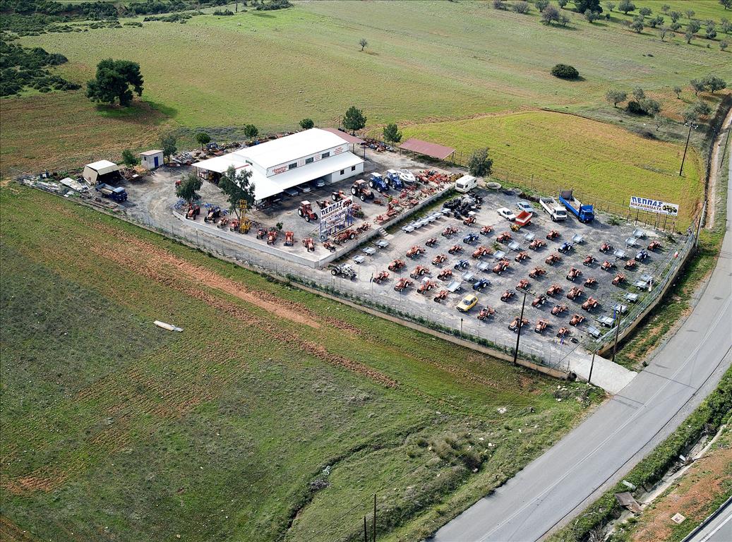 Grundstück in Attika, Griechenland, 5 000 m² - Foto 1