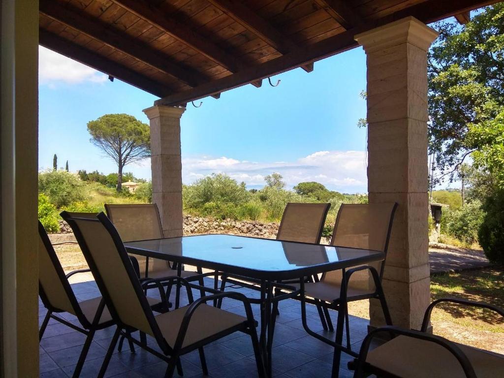 Maison à Corfou, Grèce, 140 m² - image 1