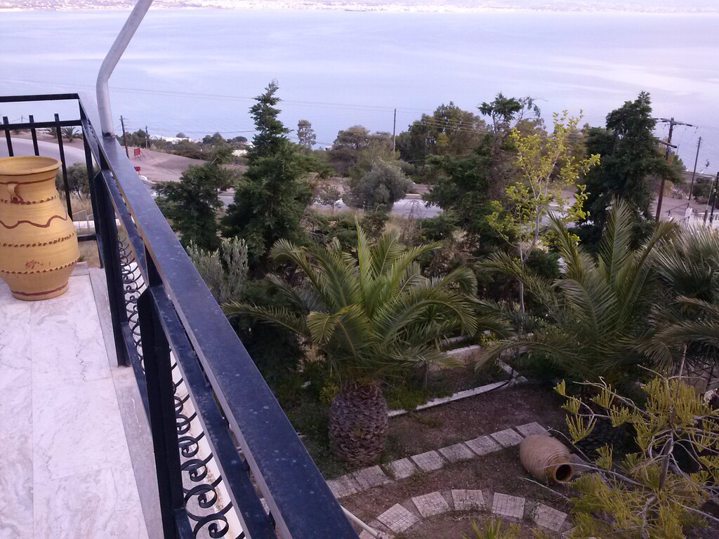 Maison à Loutraki, Grèce, 245 m² - image 1