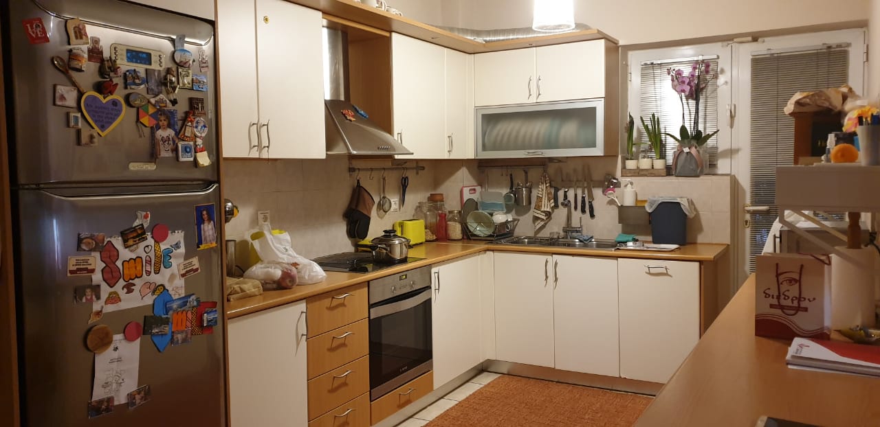 Piso en Atenas, Grecia, 83 m² - imagen 1