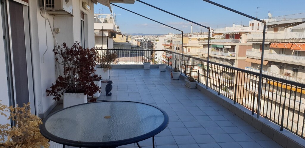 Flat in Thessaloniki, Greece, 100 m² - picture 1