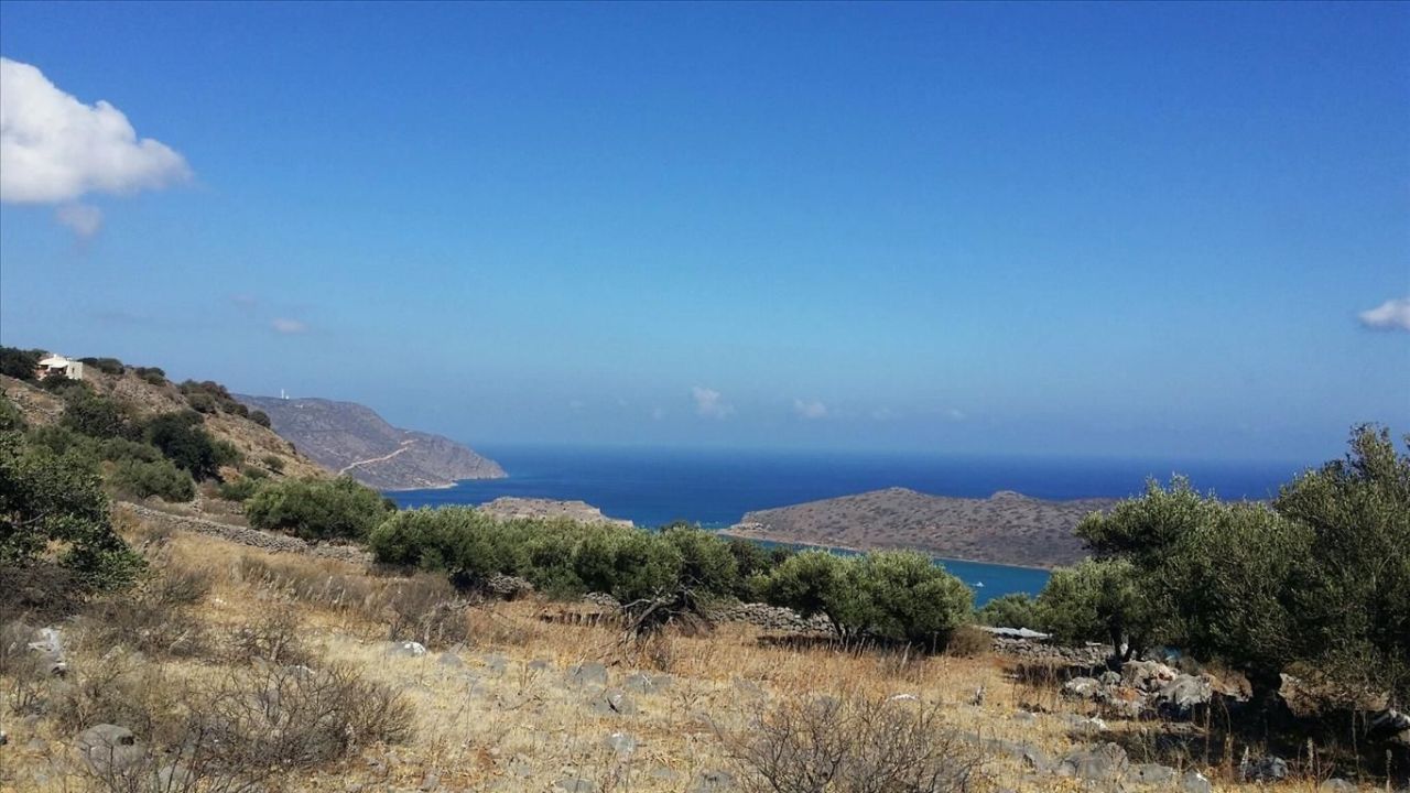 Grundstück in Heraklion, Griechenland, 5 779 m² - Foto 1