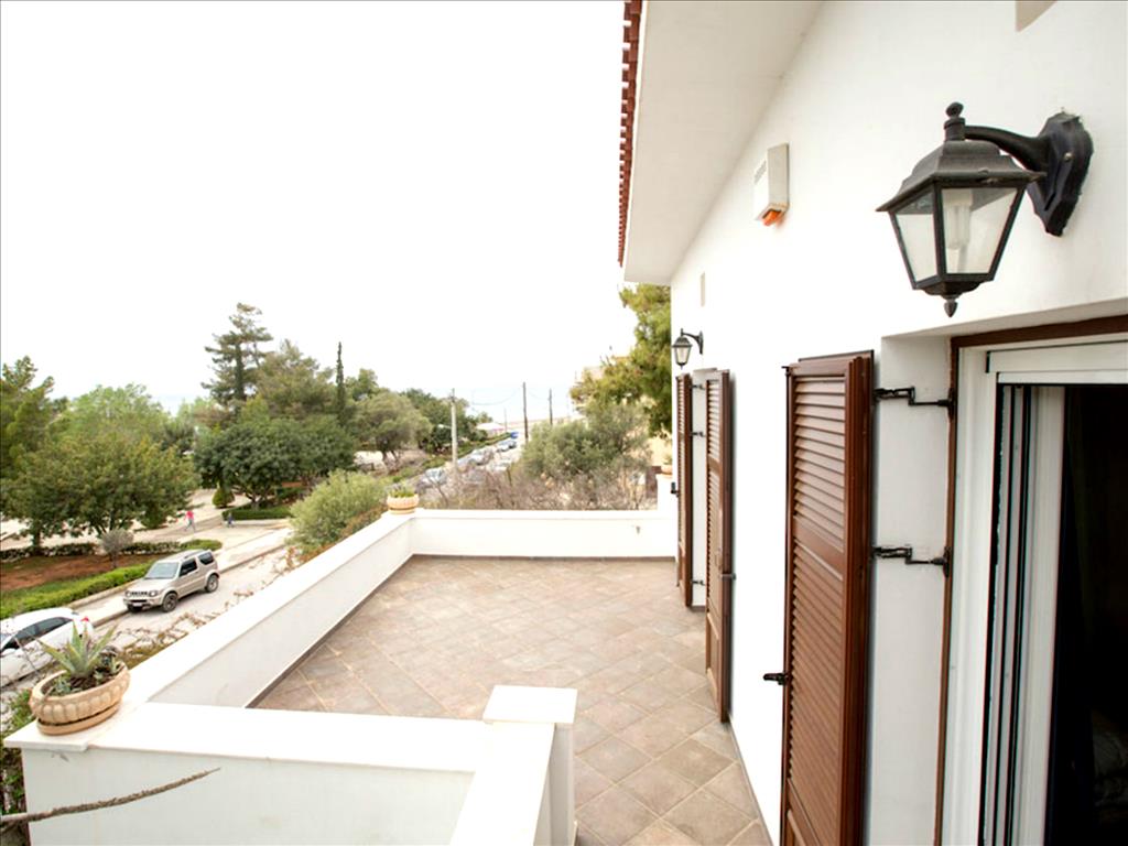 Haus in Attika, Griechenland, 360 m² - Foto 1