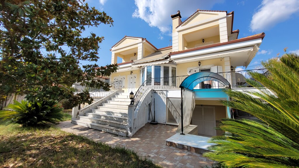 Haus in Thessaloniki, Griechenland, 340 m² - Foto 1