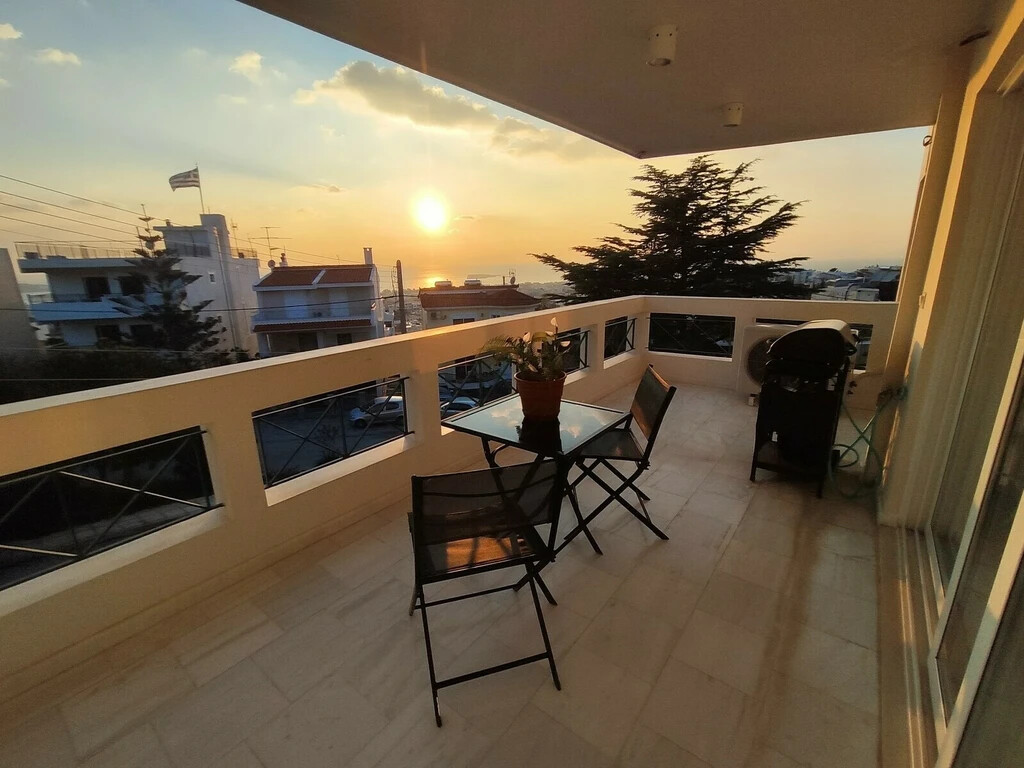 Casa en Atenas, Grecia, 286 m² - imagen 1