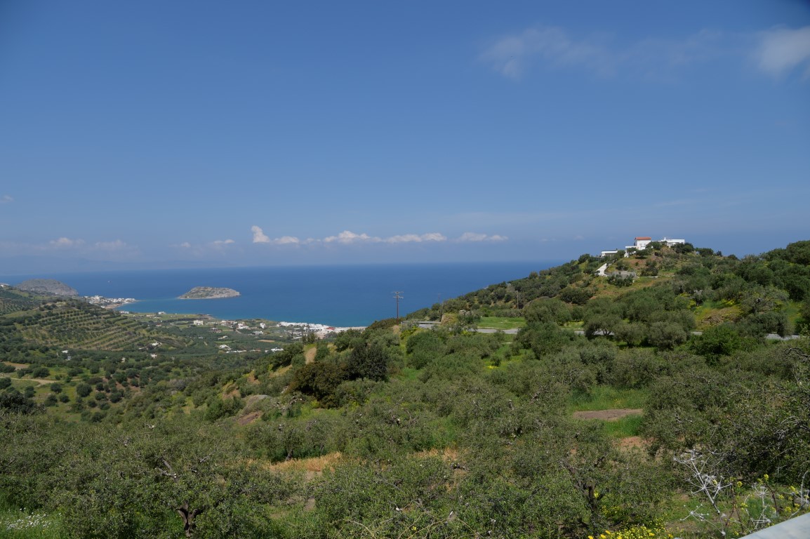 Terrain à Héraklion, Grèce, 13 000 m² - image 1