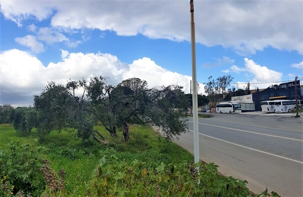 Grundstück in Heraklion, Griechenland, 4 000 m² - Foto 1