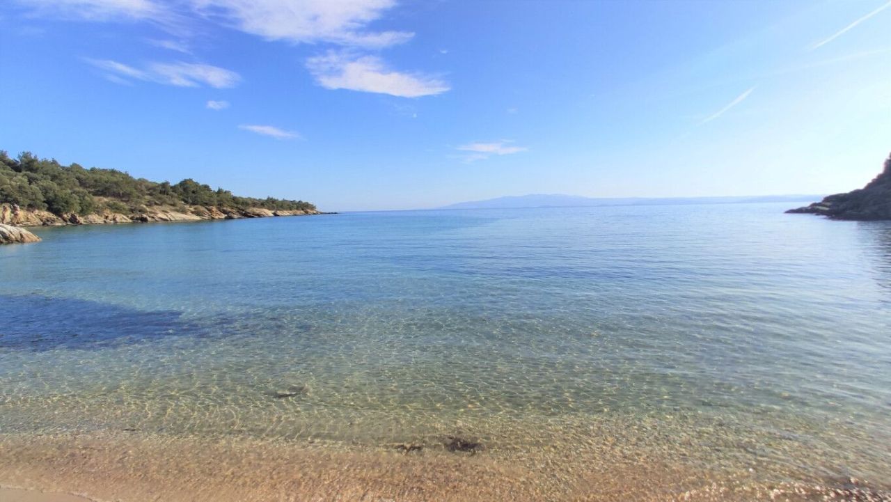 Land in Sithonia, Greece, 3 700 m² - picture 1