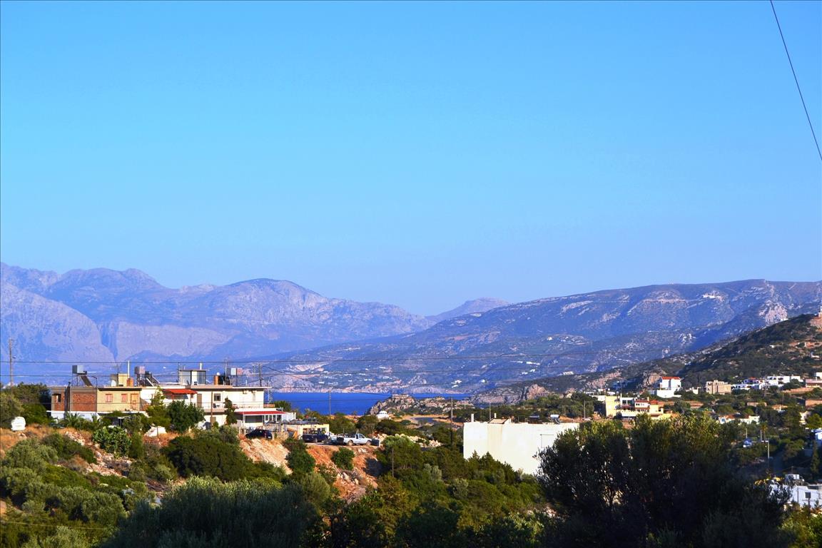 Terrain à Héraklion, Grèce, 10 270 m² - image 1