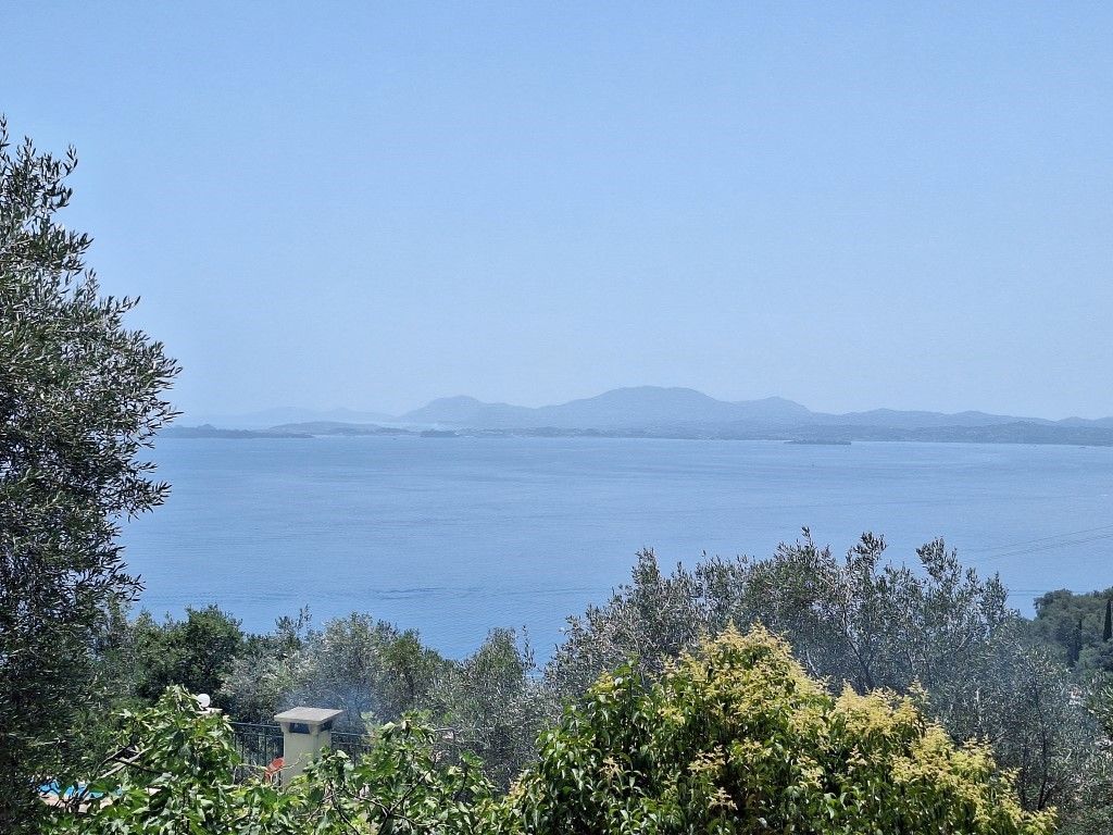 Terreno en Corfú, Grecia, 6 000 m² - imagen 1