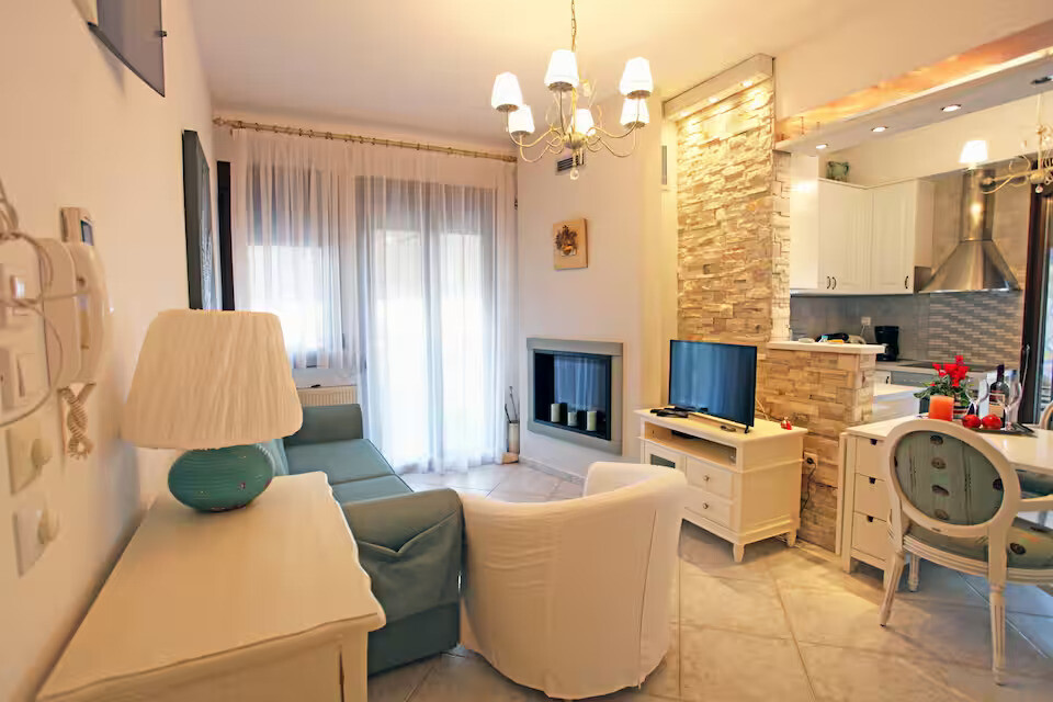 Wohnung in Olympiaki Akti, Griechenland, 55 m² - Foto 1