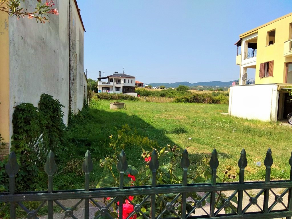 Land in Chalkidiki, Greece, 1 200 m² - picture 1