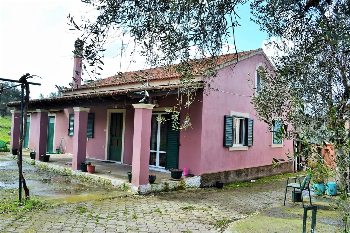 House in Corfu, Greece, 220 m² - picture 1