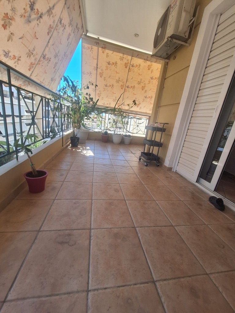 Piso en Atenas, Grecia, 90 m² - imagen 1