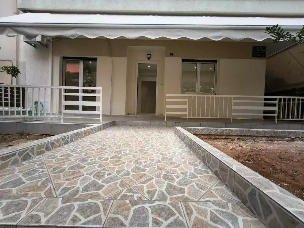 Piso en Atenas, Grecia, 68 m² - imagen 1