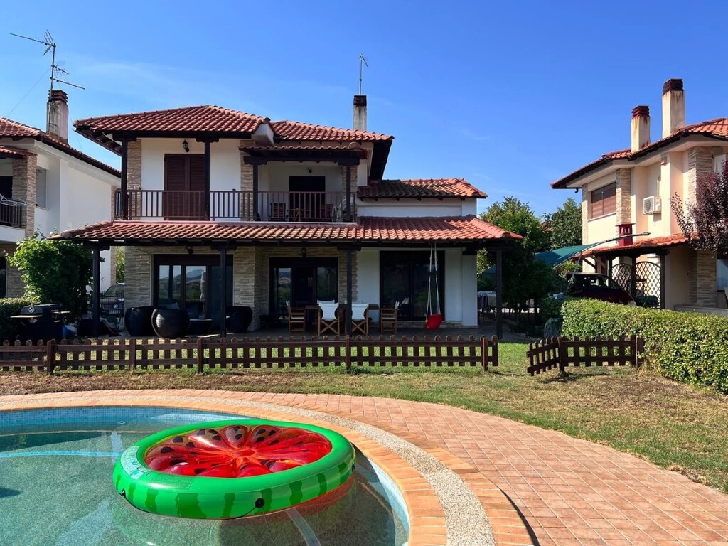 Villa in Kassandra, Greece, 151 m² - picture 1