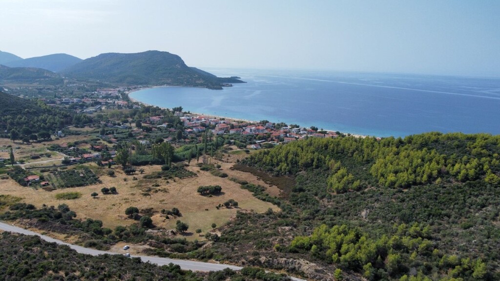 Grundstück in Sithonia, Griechenland, 4 050 m² - Foto 1