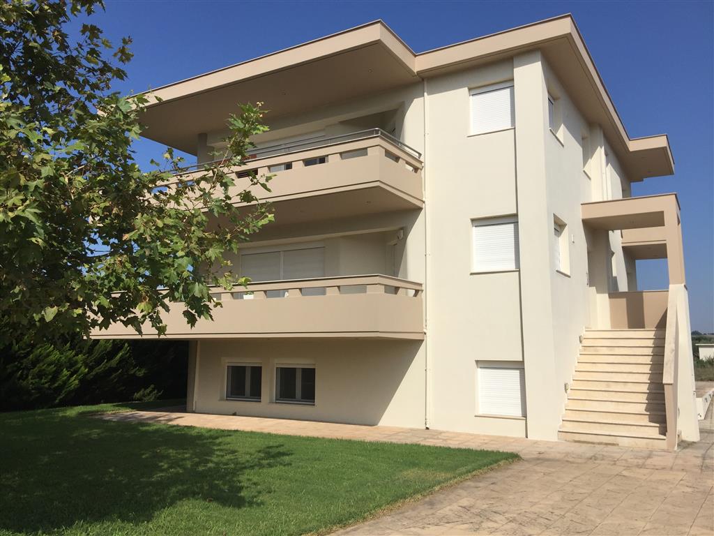 Maison à Thessalonique, Grèce, 350 m² - image 1