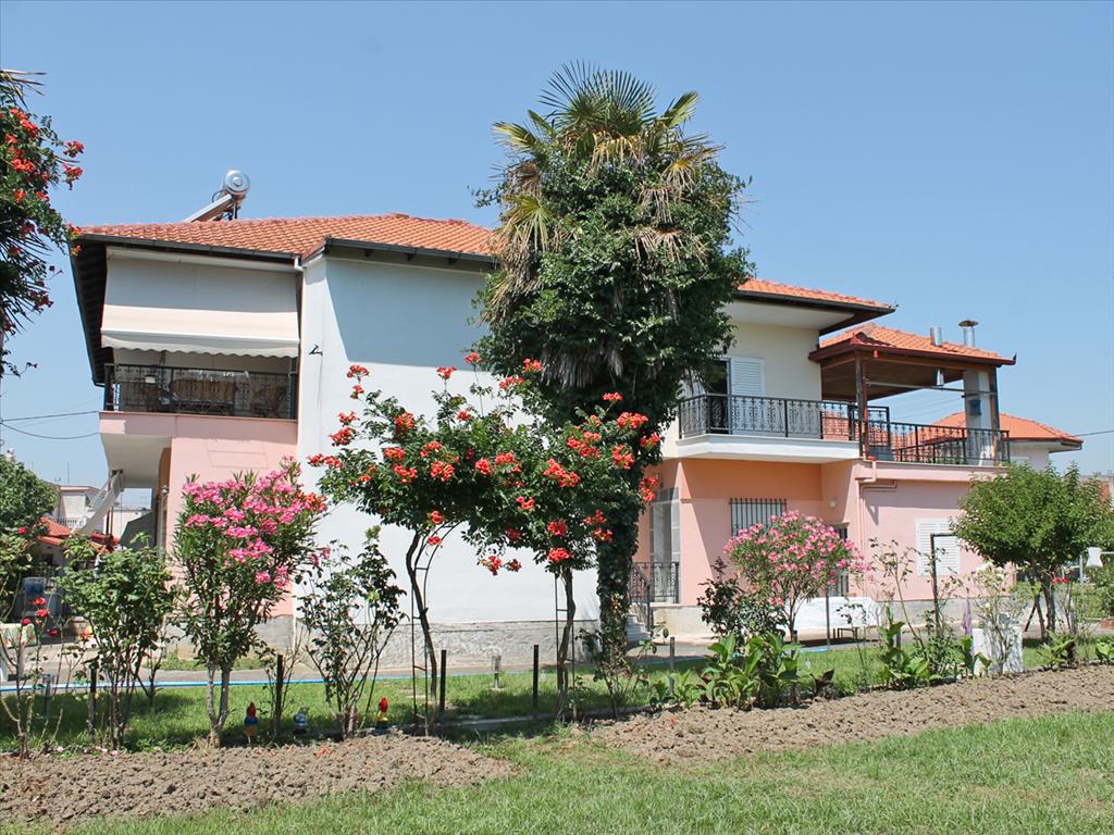 Casa en Olympiaki Akti, Grecia, 357 m² - imagen 1