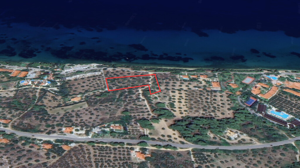 Terreno en Sitonia, Grecia, 4 462 m² - imagen 1