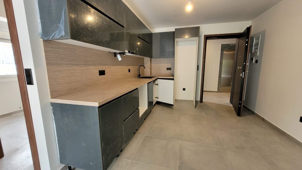 Piso en Salónica, Grecia, 54 m² - imagen 1