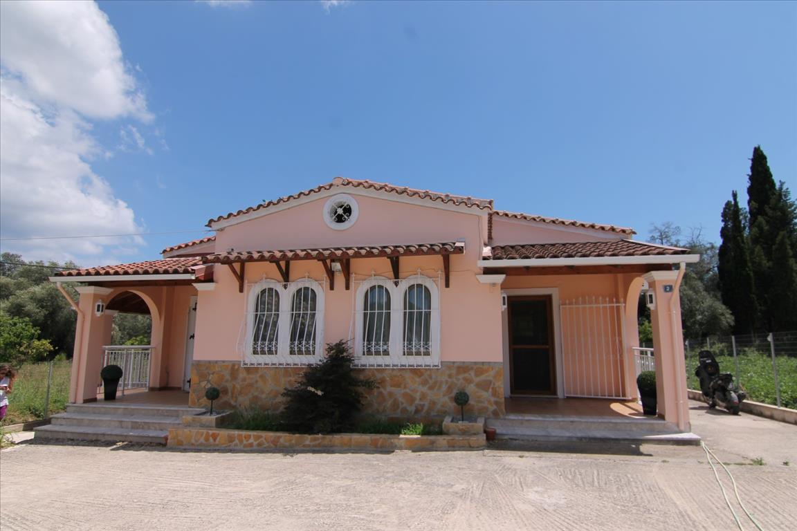 Casa en Corfú, Grecia, 150 m² - imagen 1
