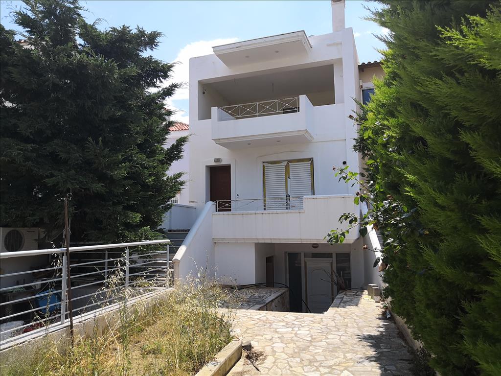 Maisonette in Loutraki, Greece, 135 m² - picture 1