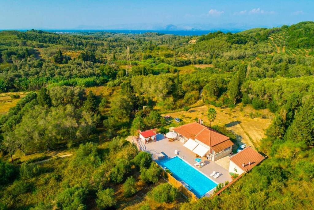 Villa in Korfu, Griechenland, 110 m² - Foto 1