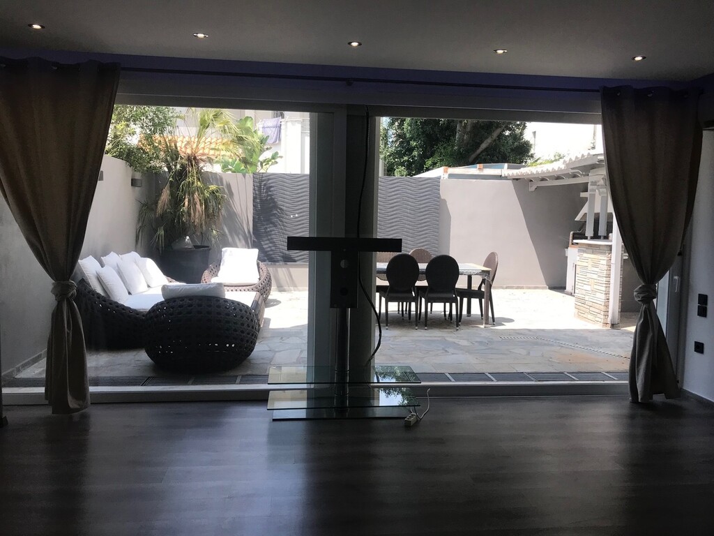 Haus in Athen, Griechenland, 380 m² - Foto 1