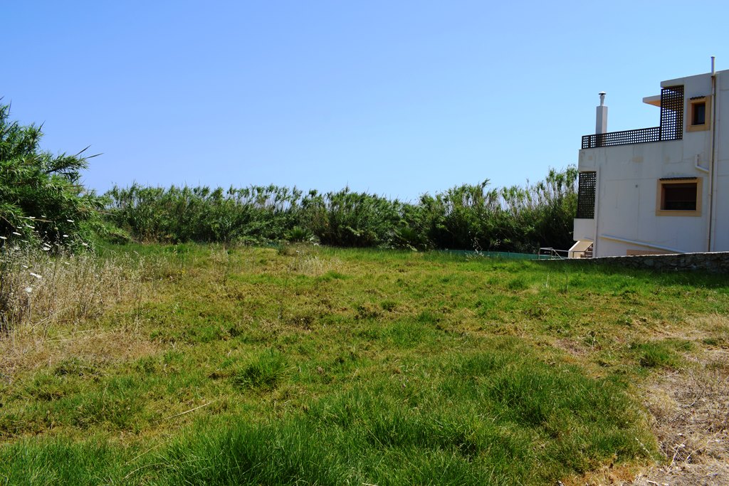 Terrain à Héraklion, Grèce, 1 500 m² - image 1