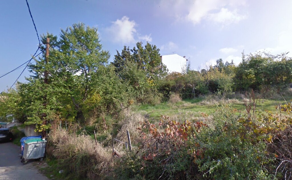 Grundstück in Thessaloniki, Griechenland, 1 741 m² - Foto 1