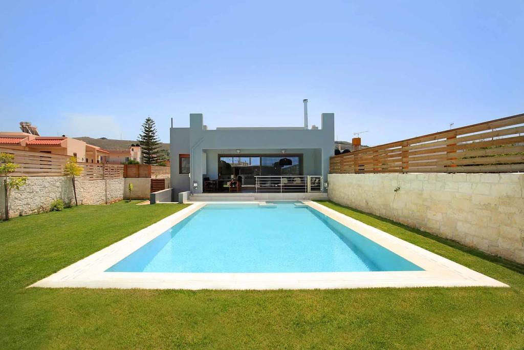 Villa in Heraklion, Greece, 400 m² - picture 1